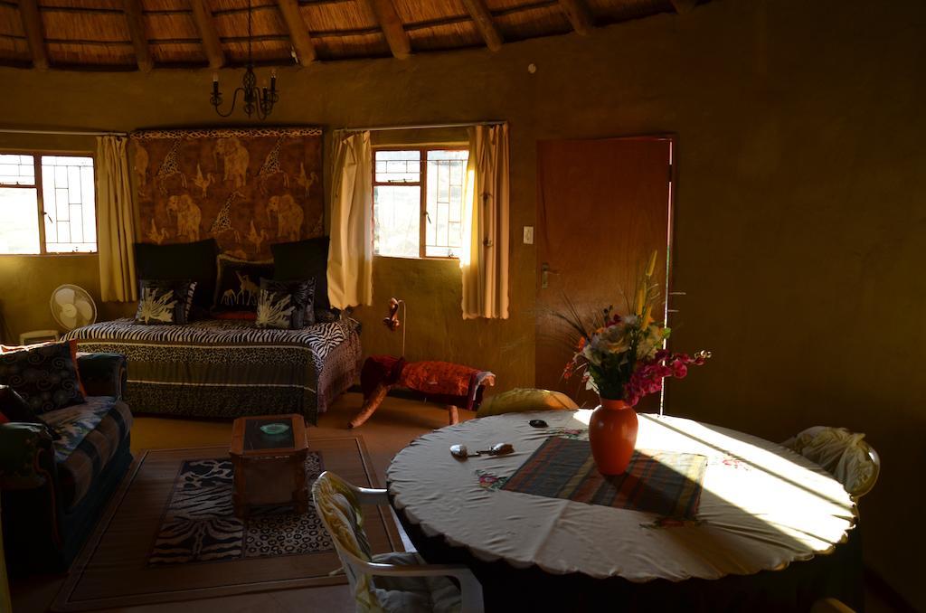 Bama Lodge Rietfontein Exteriör bild
