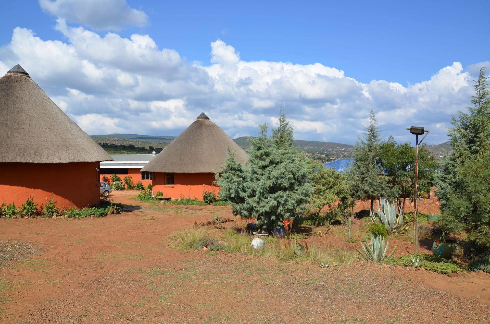 Bama Lodge Rietfontein Exteriör bild