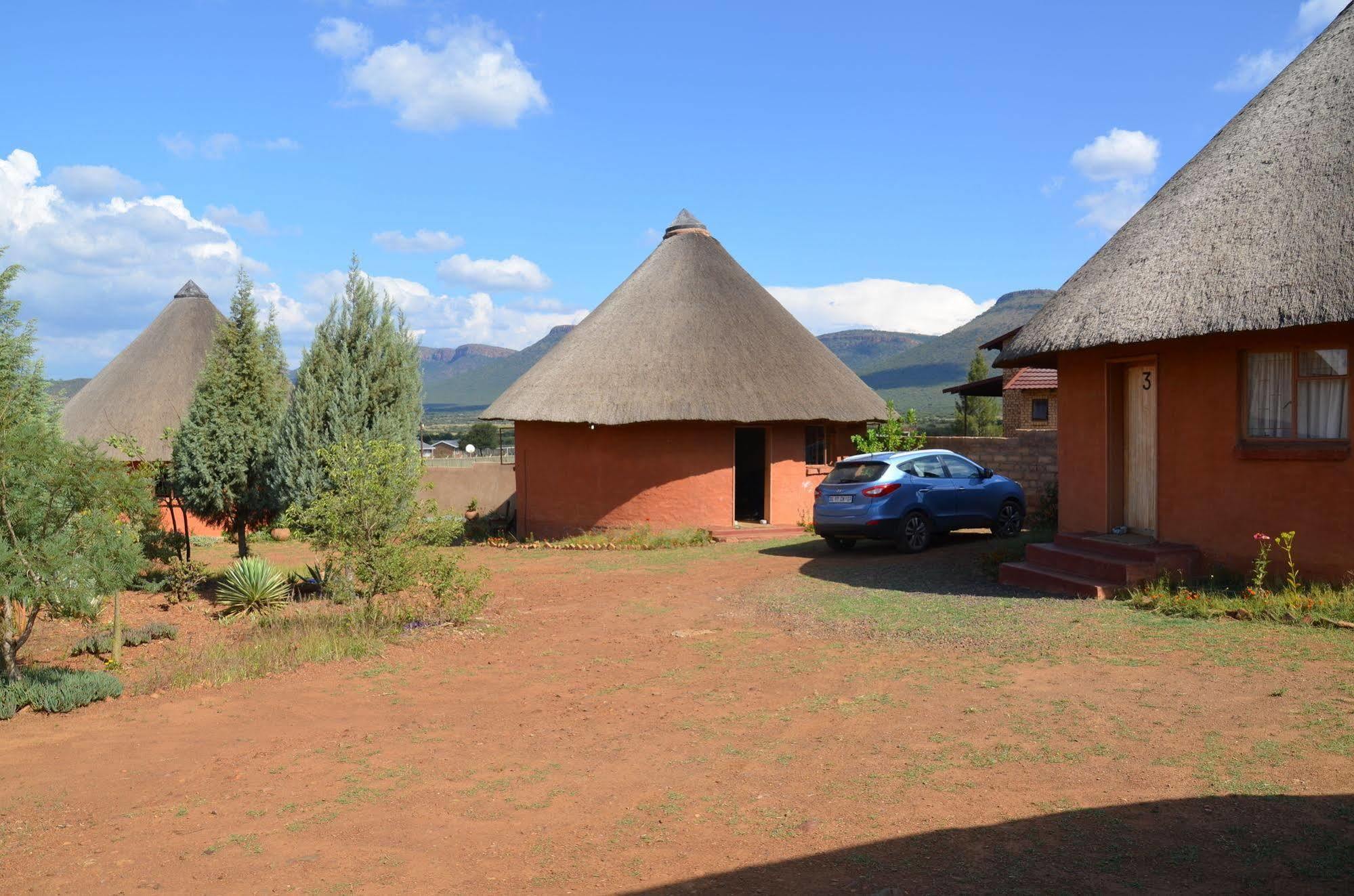 Bama Lodge Rietfontein Exteriör bild